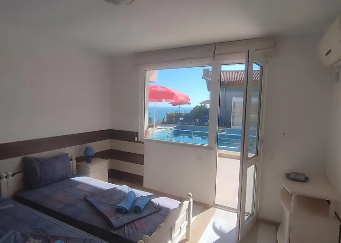 Antorino Луксозна вила