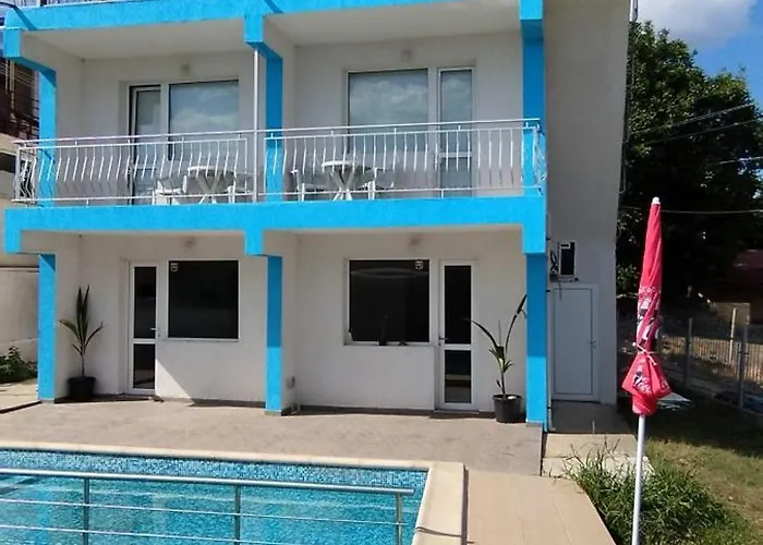 Antorino Луксозна вила *