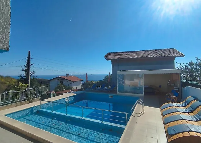 Antorino Луксозна вила *